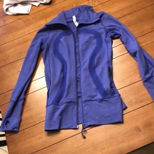 Lu lu lemon zip up -zipper gets stuck sometimes